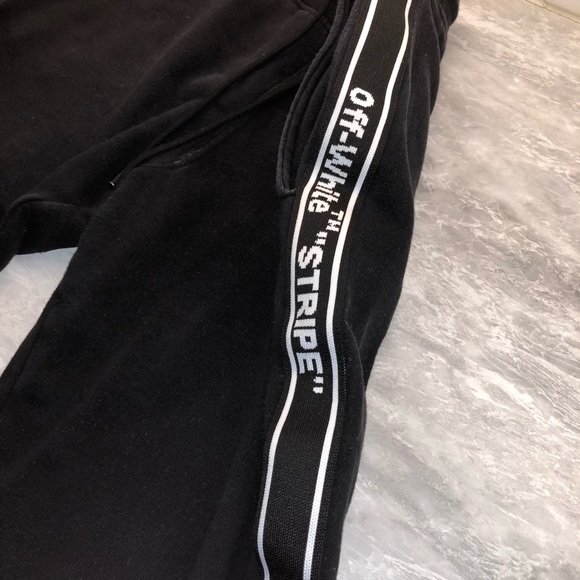Off-White “STRIPE” Sweatpants - Picture 4 of 5